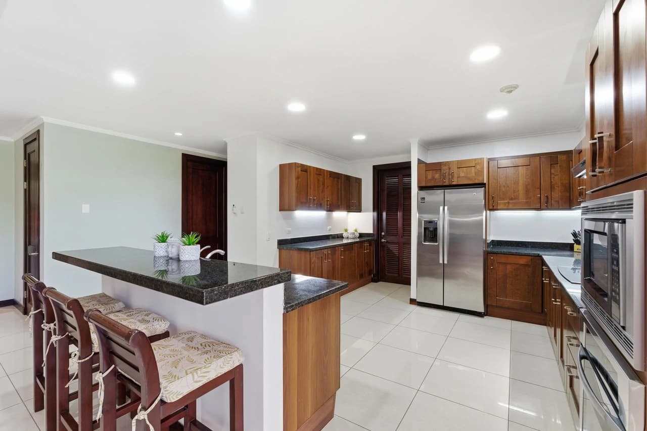 Carao T3-1: 5 Star resort condo in Reserva Conchal’s Carao development - photo 6