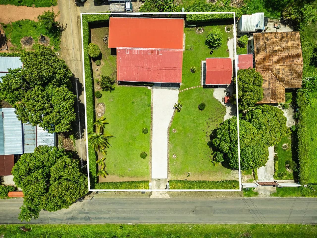 Casa Campo: Quiet Countryside Home Near Beaches - photo 2