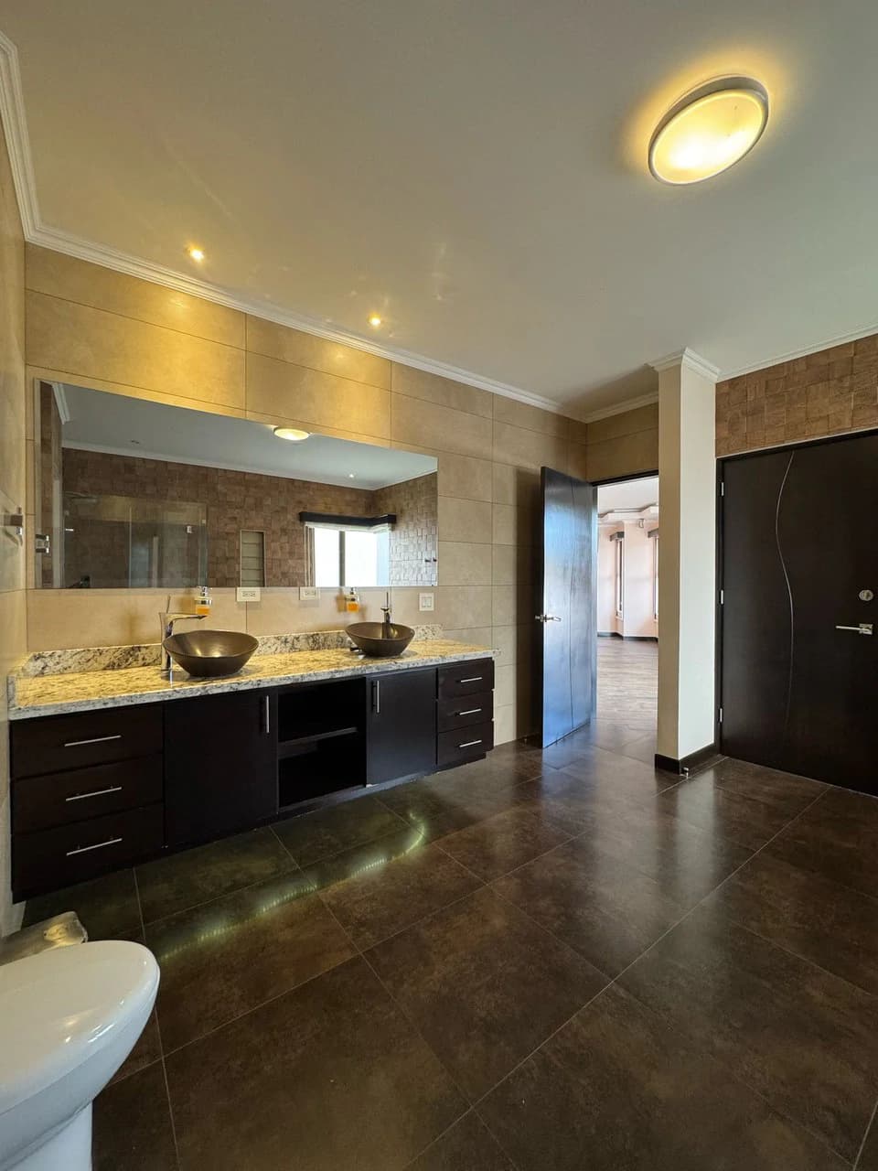Casa La Guaria: House For Sale in Barrio La Guaria - photo 2