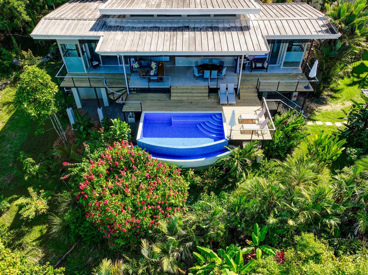 Luxury Villa with Guest House and Ocean Views of Costa Ballena - photo 2