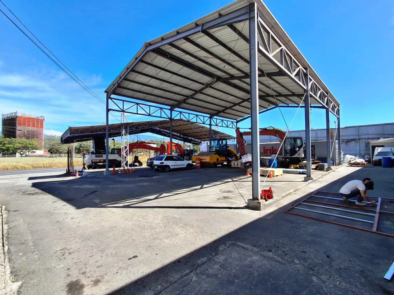 Highway Hotspot...Commercial Center in front of the new Free Zone developments! - photo 5