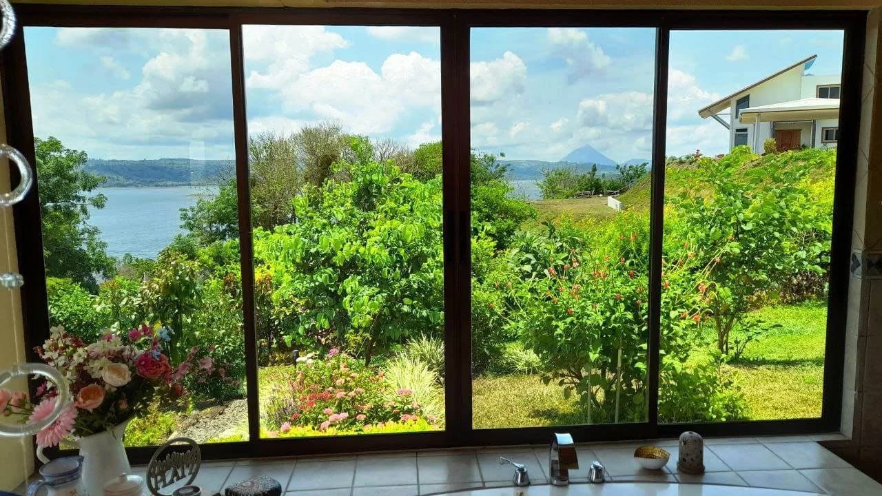 Lake Arenal Multi Family Home - Only 300 m from Lake Arenal - photo 6
