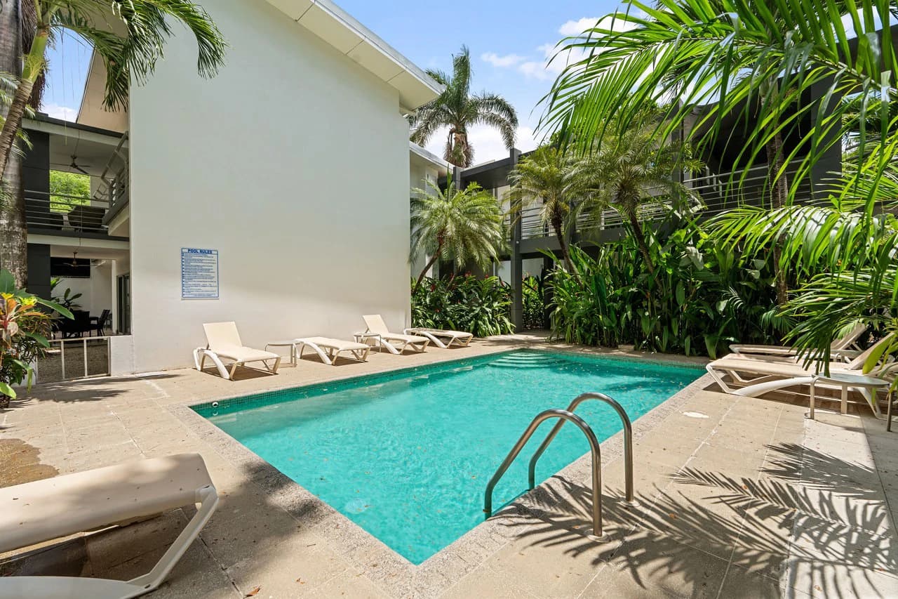 Casa Blanca 4: Stunning Condo with Quality Finishes, Terrace & Resort-Style Amenities - photo 17