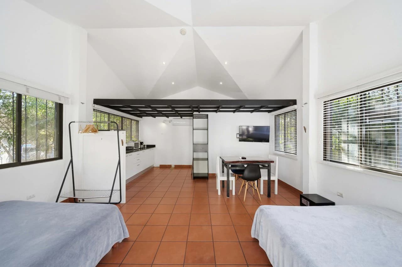 Hotel Gardenia: Turnkey Boutique Hotel in the Heart of Tamarindo - Proven Income Meets Tropical Lifestyle - photo 25