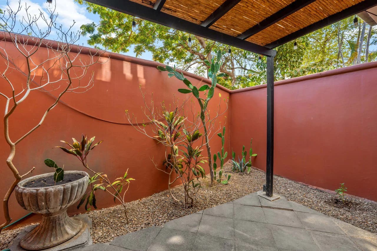 Villa Cerca del Mar 5: Beach House in Highly Coveted and Intimate Development in Tamarindo/Langosta - photo 32