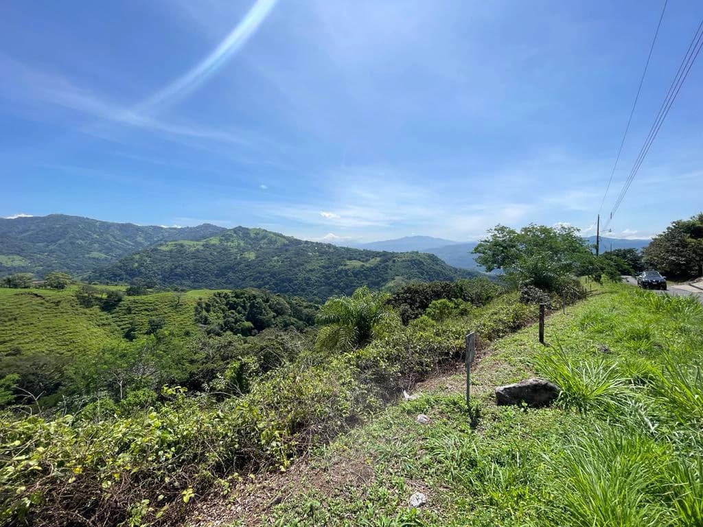 Mountains view lot for sale in Resindential Vista Mar between San Mateo and Orotina Alajuela Costa Rica