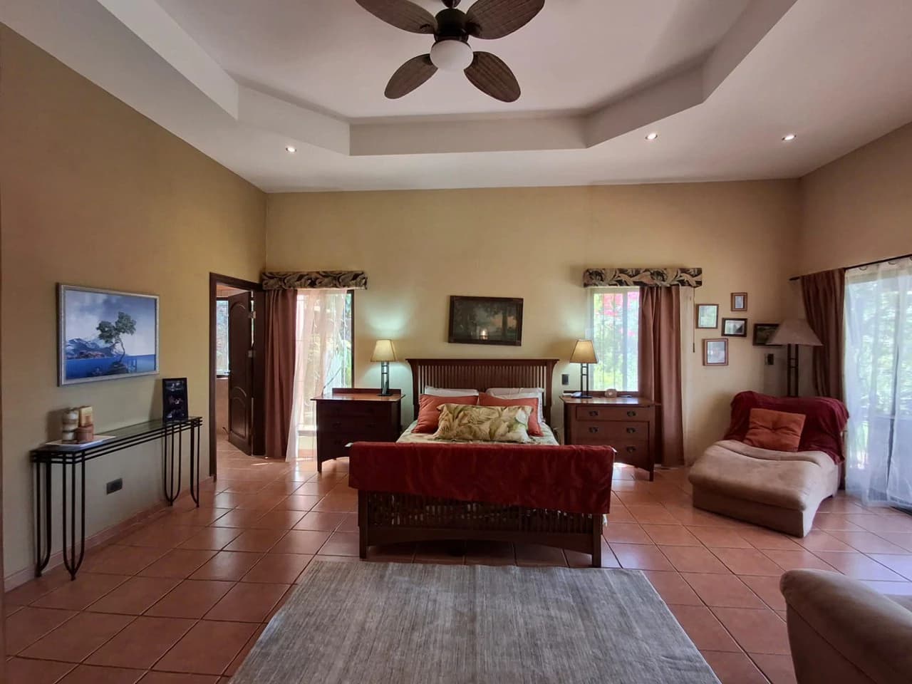 Private Paradise: Luxury home and Guest home on large private lot! - photo 8