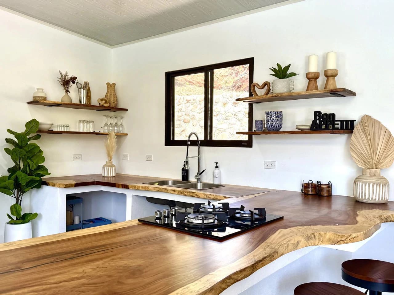CASA BRISA ABIERTA: Turnkey Tropical Living on the Edge of Cobano $349,950 USD - photo 17