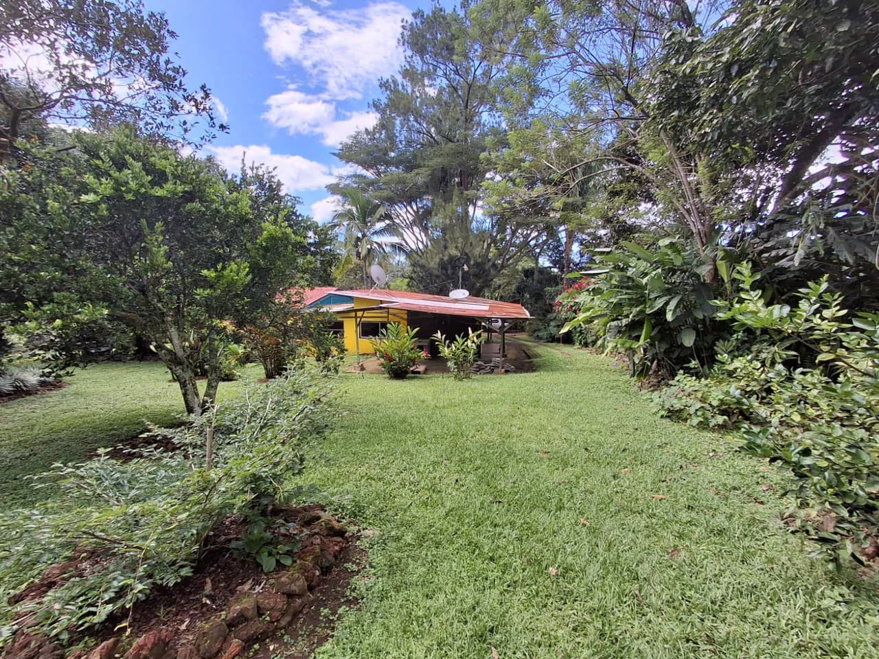 Casa Pura Vida!: Unique Multi-Home property and pool with nature backdrop - photo 11