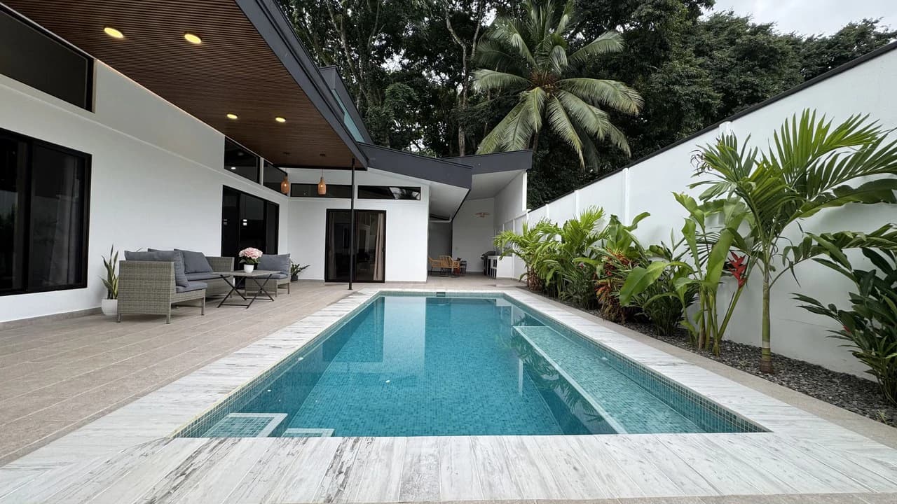 Villa Selva – Just Steps from the Chaman Beach: House For Sale in Uvita - photo 17