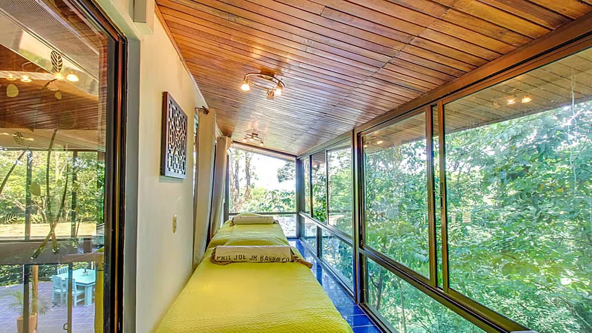 Manuel Antonio Villa: Manuel Antonio Villa with Subdividable Lot or Expansion - photo 9