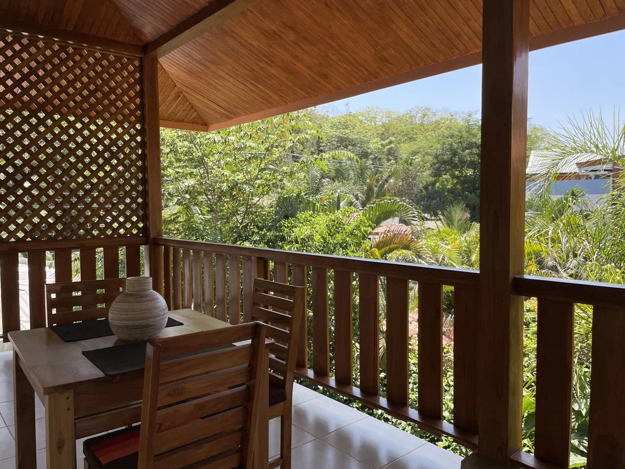 Santa Teresa 2 Bedroom House + 6 Rental Apartments: A Multi Unit Vacation Rental with Pool & Steps from the beach - photo 2