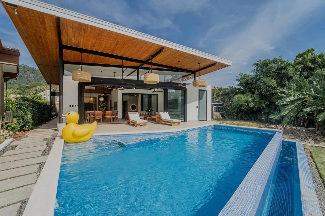 Luxury Casa Golf $1,200,000 USD: Golf-Front Architectural Estate in Los Delfines Golf & Country Club - photo 12