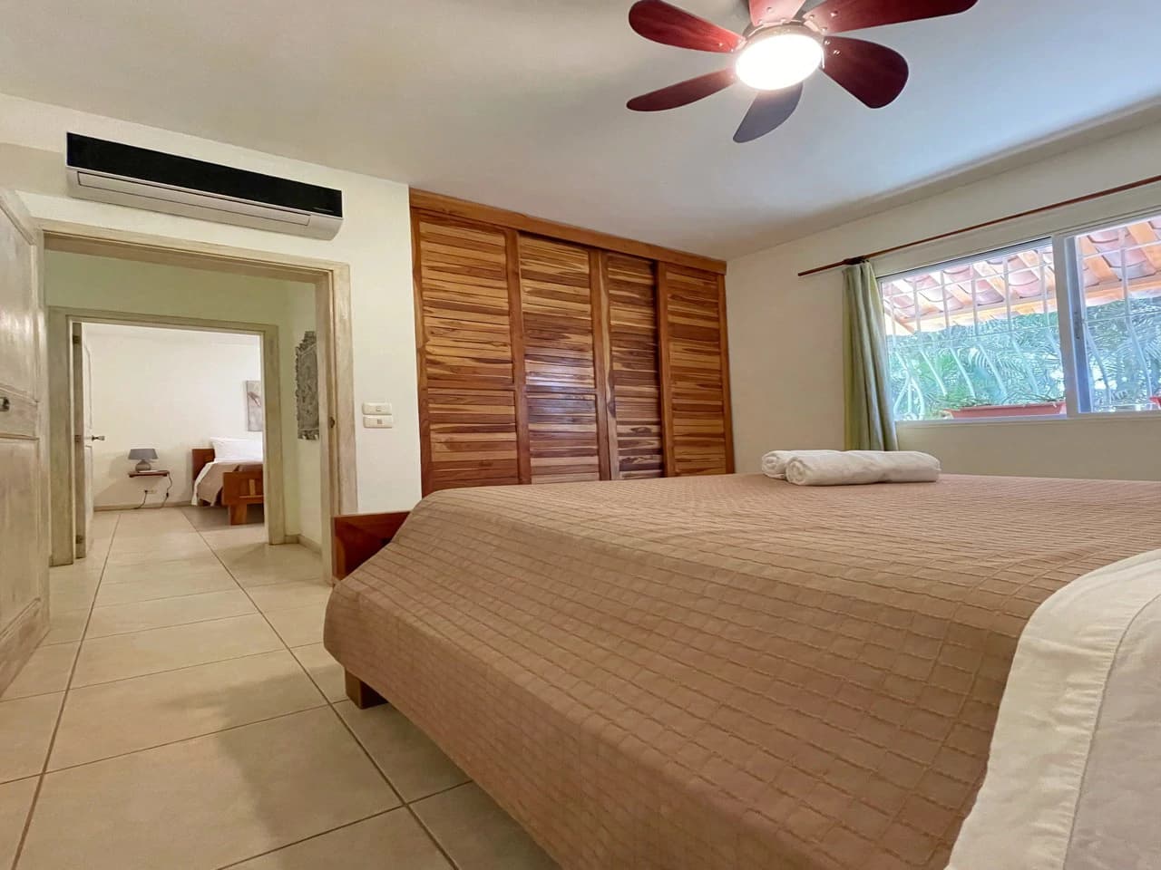 Santa Teresa 2 Bedroom House + 6 Rental Apartments: A Multi Unit Vacation Rental with Pool & Steps from the beach - photo 9