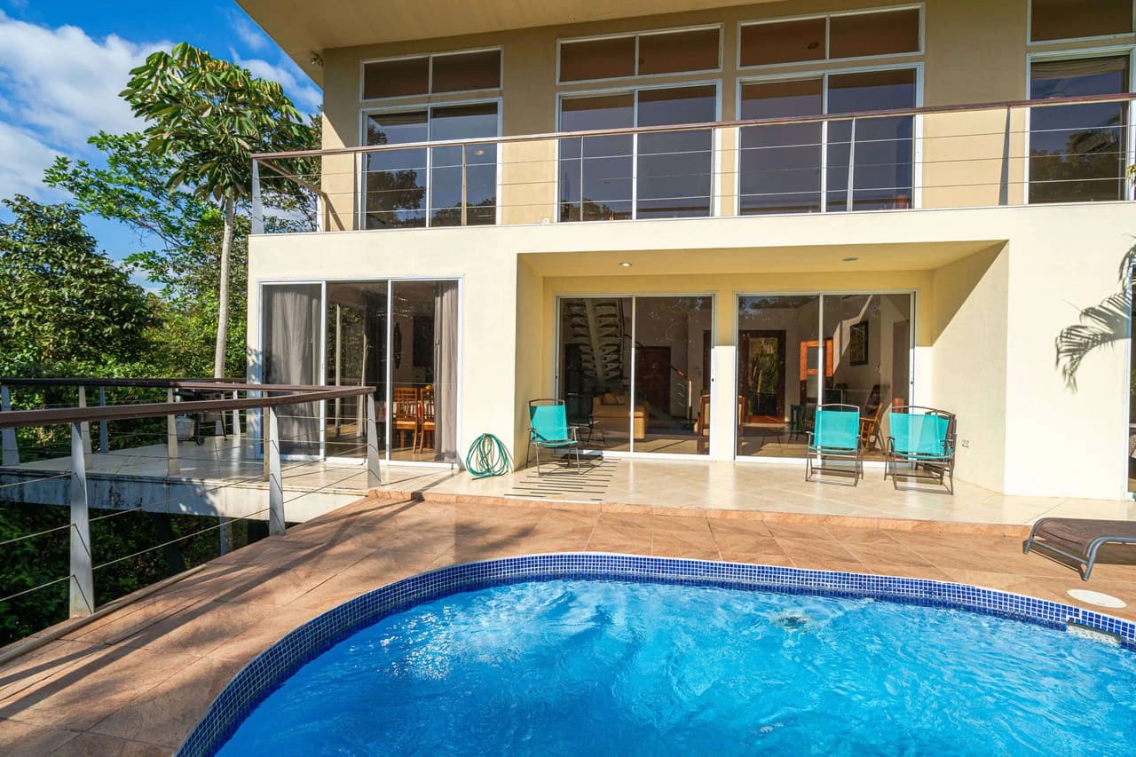Casa Fox Las Palmas: Mountain House For Sale in Quepos - photo 24