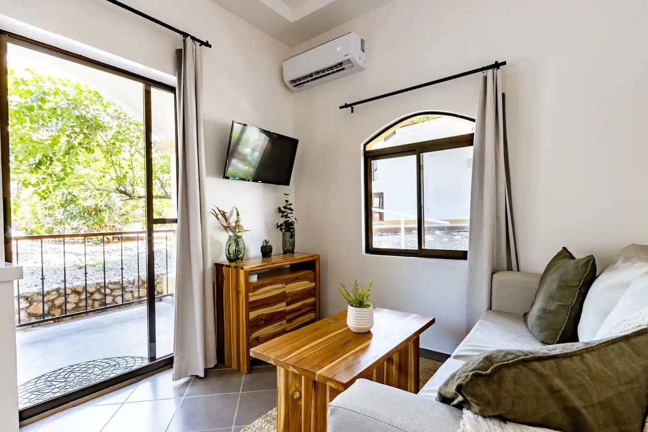 Tamarindo Paradise Condo #6: An income producer walking distance to the beach - photo 7