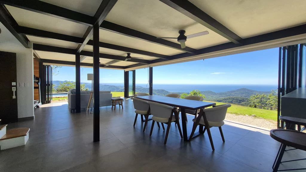 Casa Pacifica: Contemporary Home with Spectacular Ocean View - Pool and Jacuzzi - photo 13