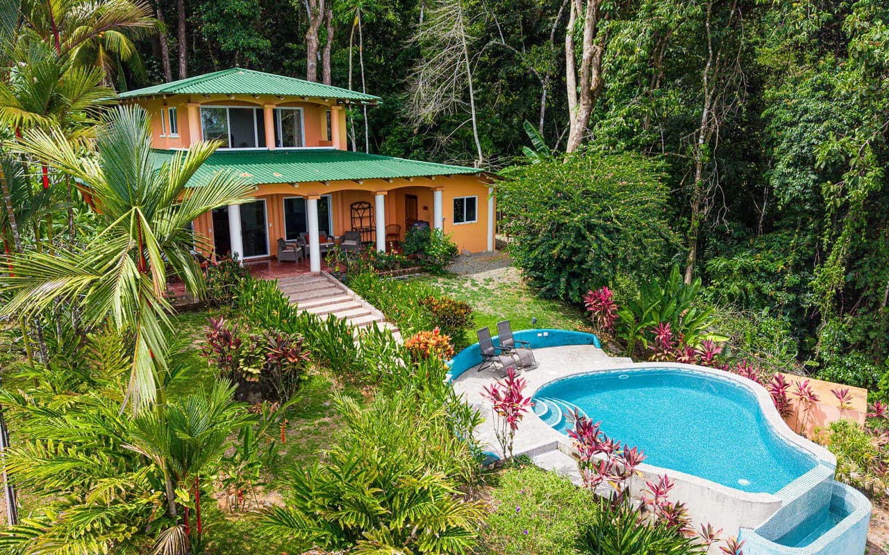 Whale's Tail Ocean View Estate with Extra Lot in Between Uvita and Dominical - photo 8