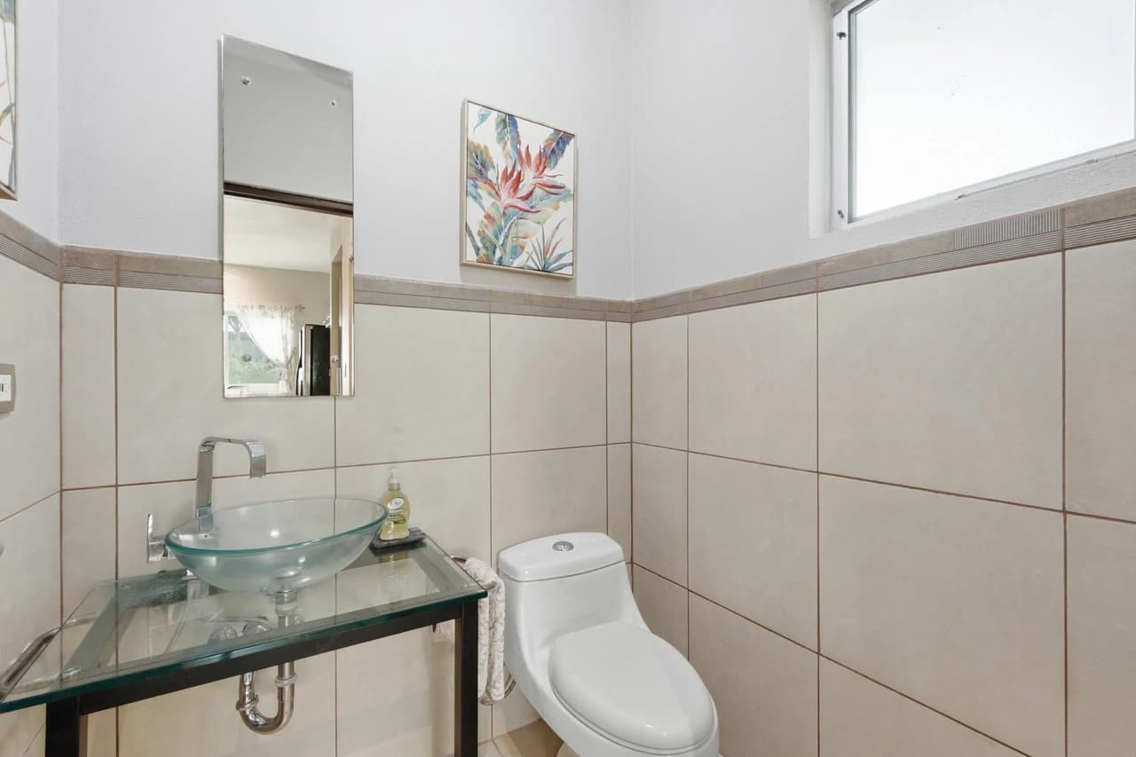 Casa Blanca #8: Spacious 3-Bedroom Condo in Surfside Estates Near Playa Potrero Beach - photo 19