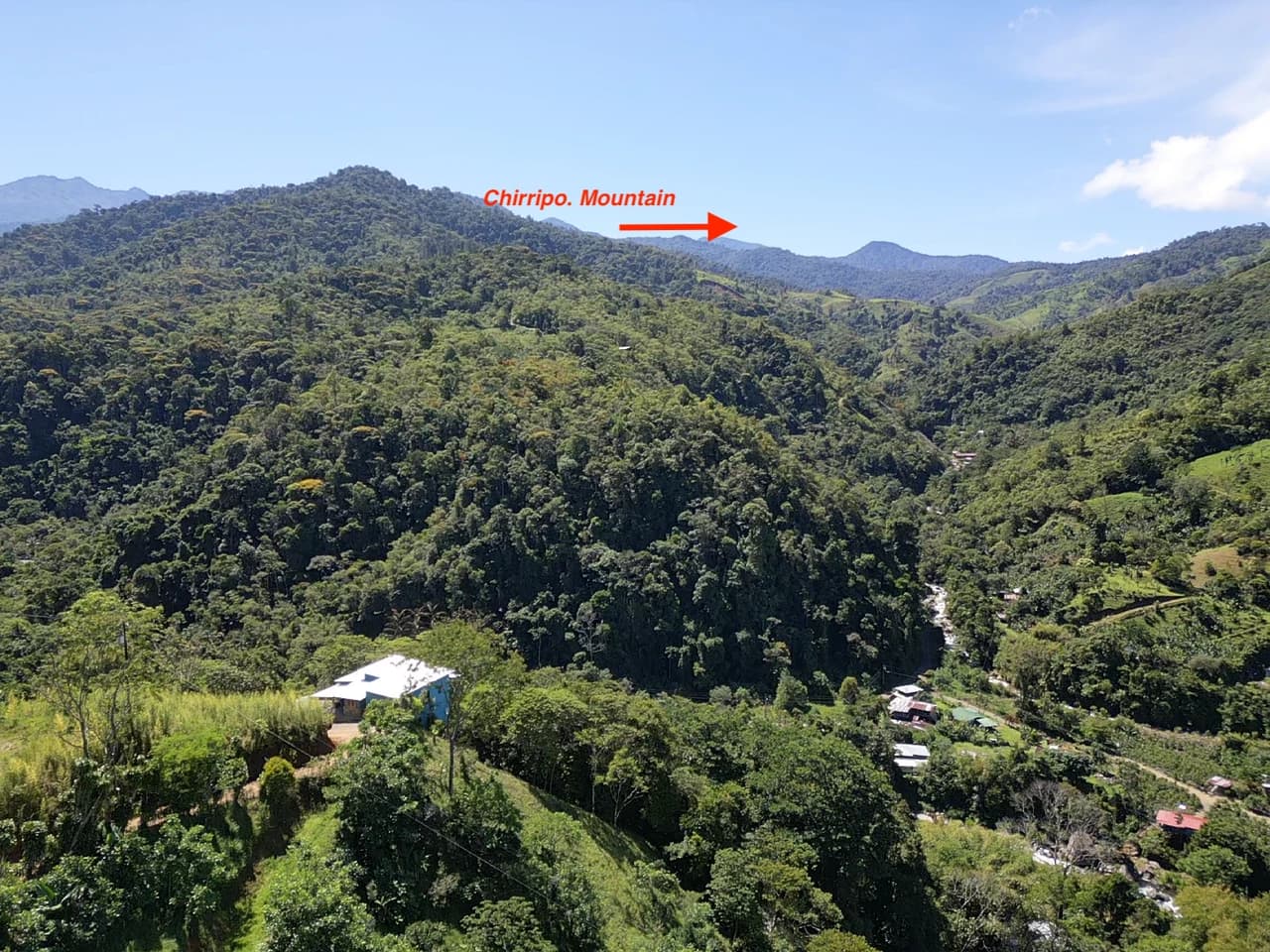 Breathtaking Mountain View Estate in Chimirol, Pérez Zeledón — 1.4 Hectares of Privacy, Nature & Potential: Mountain Home Construction Site For Sale in Chimirol - photo 3