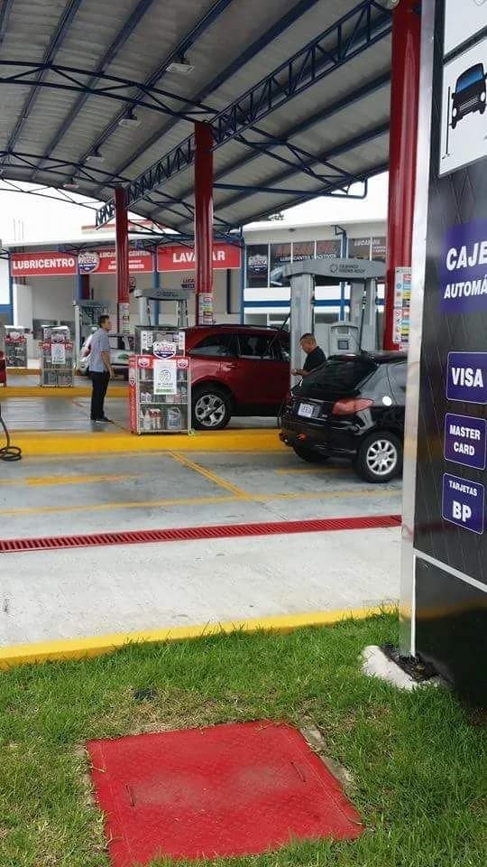 GAS STATION - photo 2