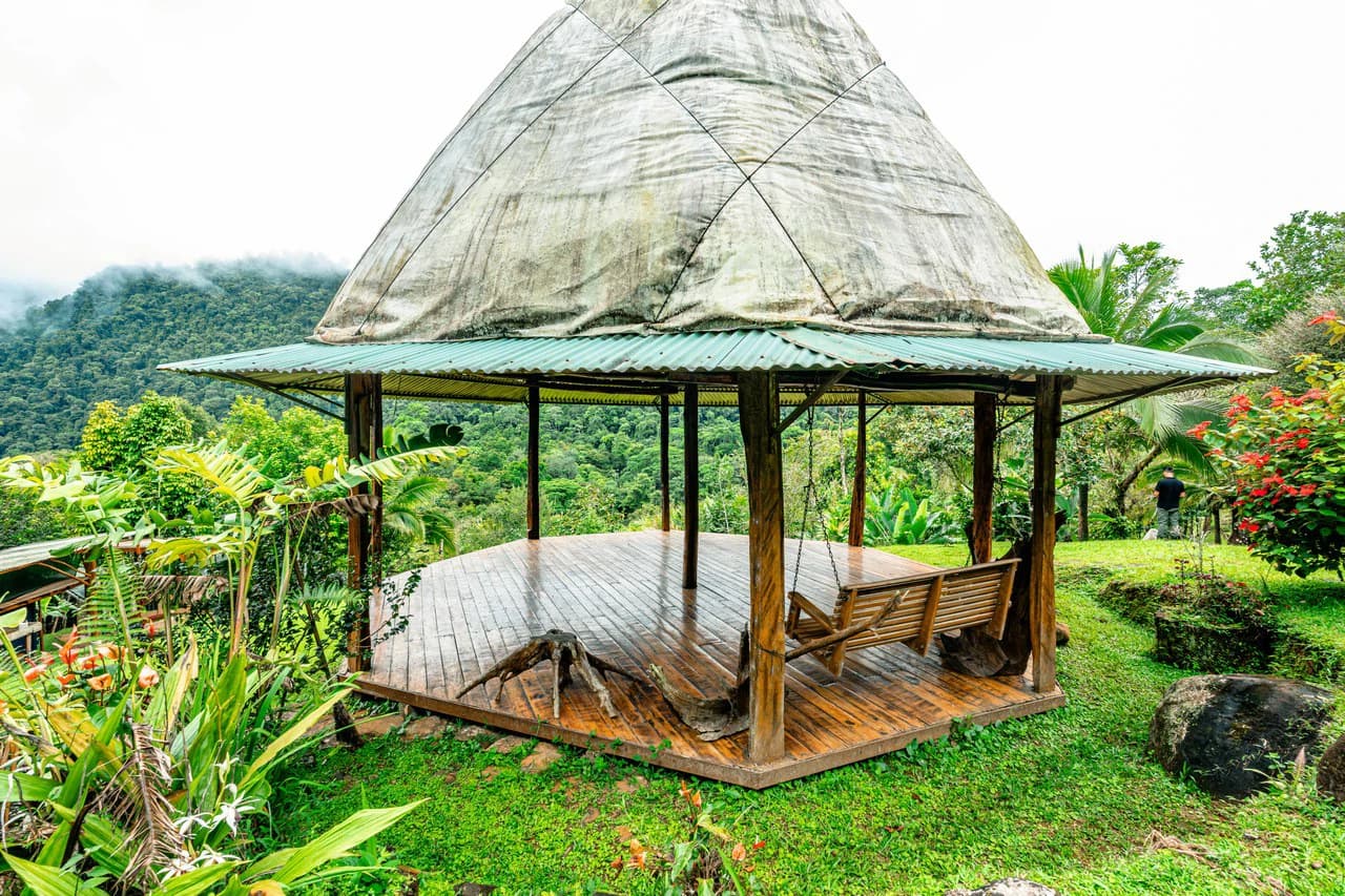 Riverfront Sanctuary with Breathtaking Views of Diamante Waterfalls - photo 18