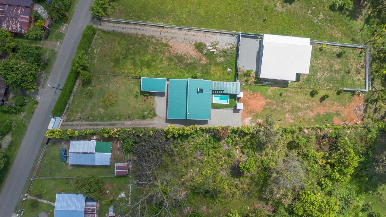 Brand-New Mountain View Home with Pool and Expansion Potential in Villa Nueva, Quepos: House For Sale in Quepos - photo 8
