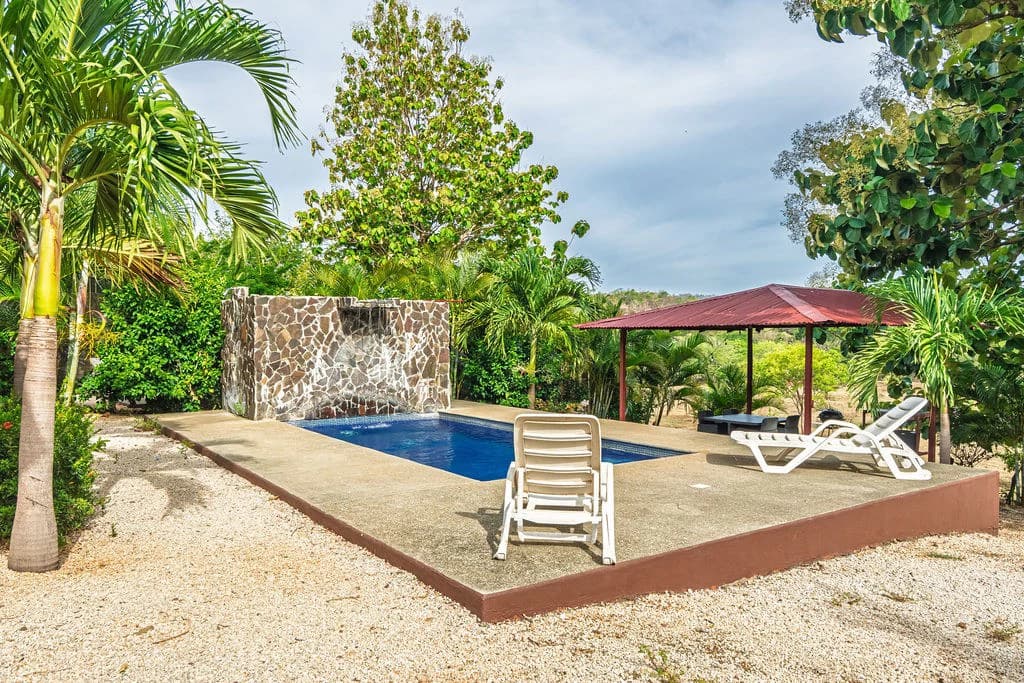 Villa Los Monos: High-Income 9-Unit Rental Property Near Playa Grande - photo 64