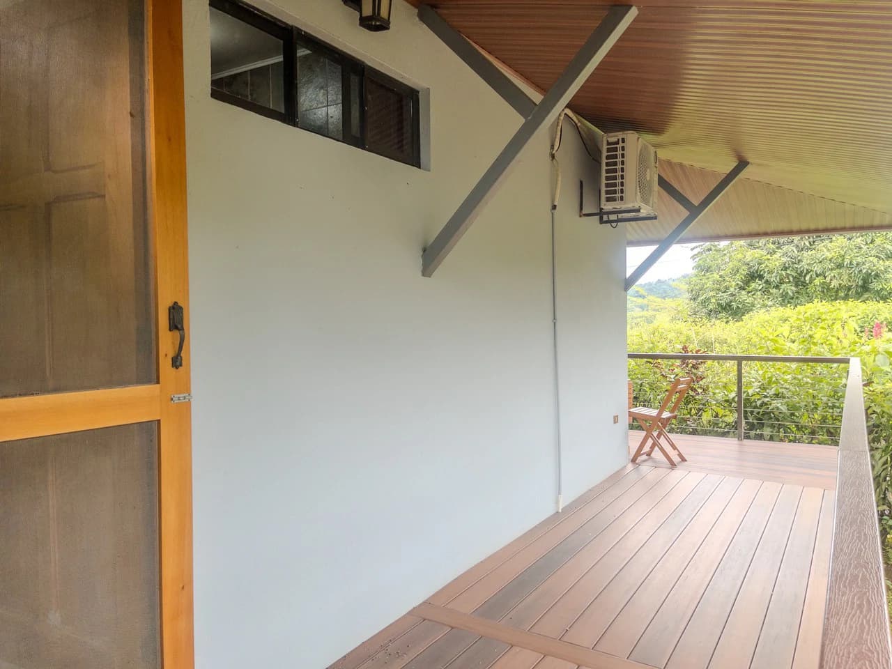2 Bedroom home with lake and volcano view - photo 37