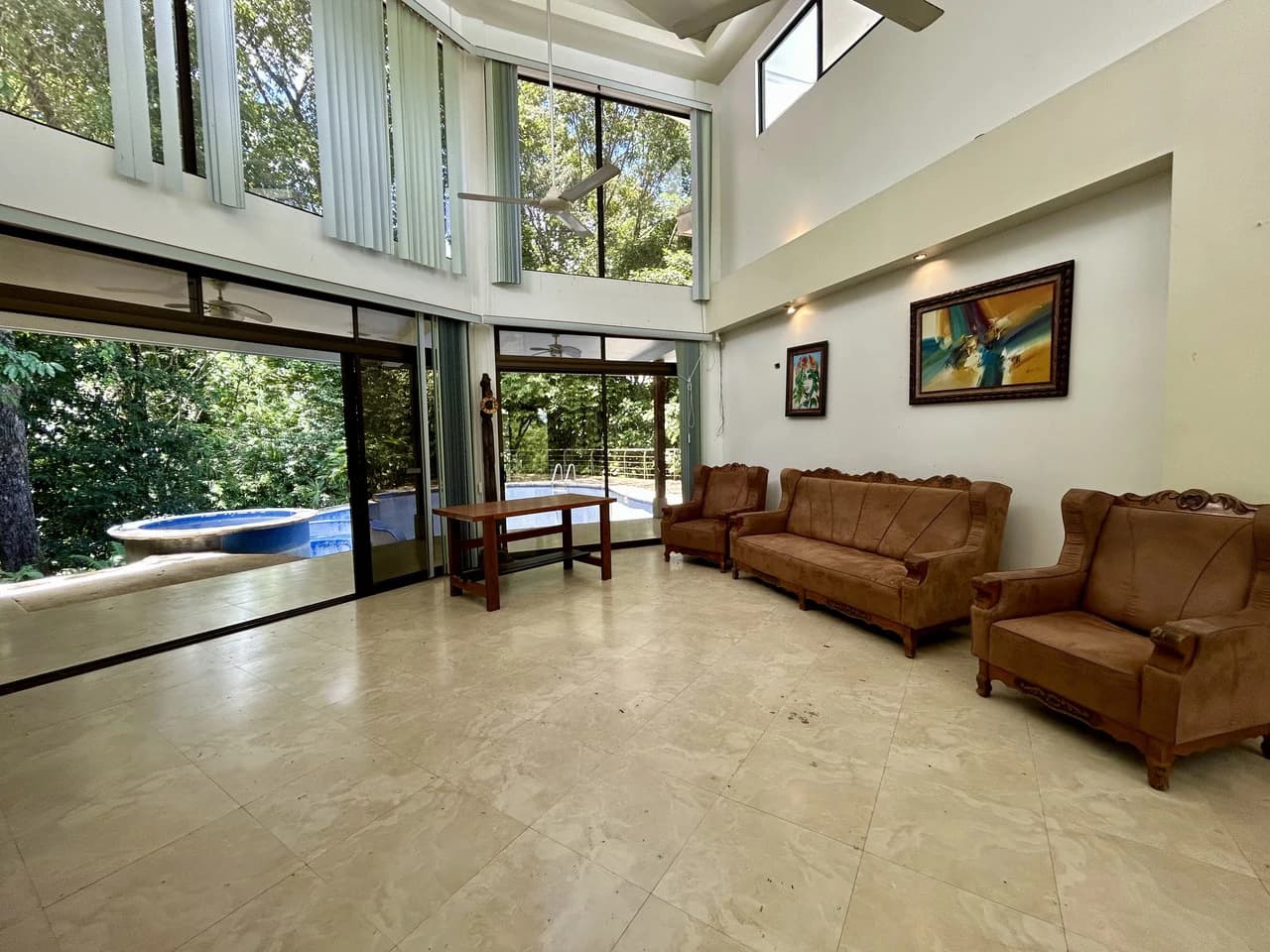 Fixer-Upper Home with an studio Office in Palmar Norte on a 7.58 Acres Property - photo 10