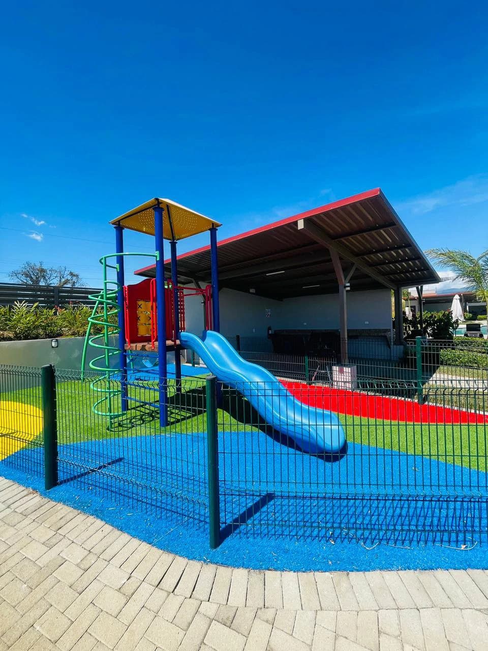 Prime Development Land in Grecia, Alajuela - 160 sqm: Home Construction Site For Sale in Alajuela - photo 9