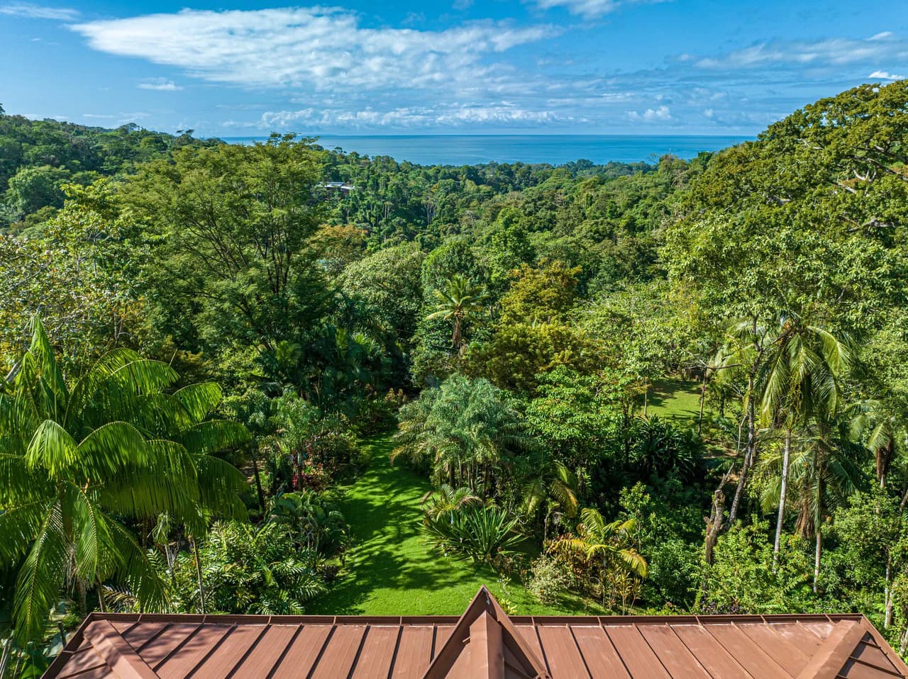 Luxurious Coastal Retreat with Ocean Views in Uvita, Costa Rica - photo 46