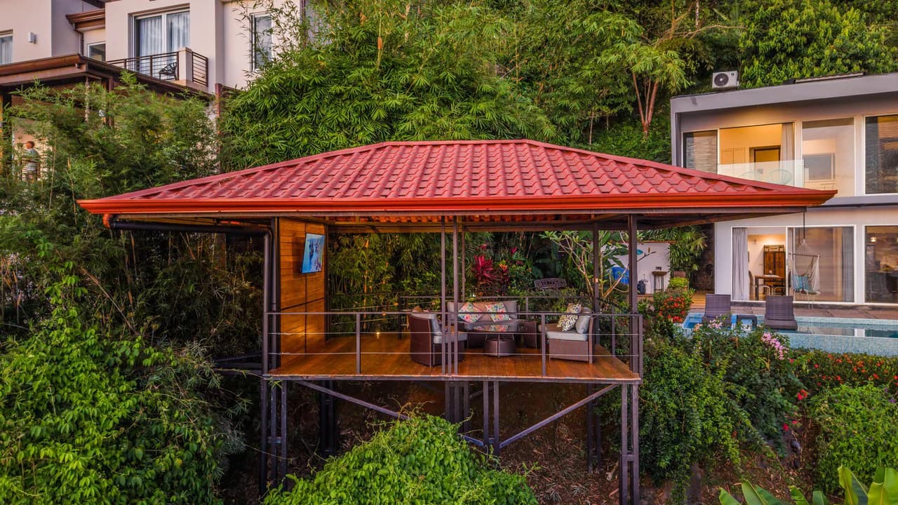 Luxury Whitewater Ocean View Home in Ayacucho Dominical - photo 10