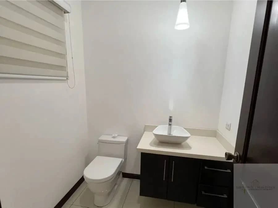 Beautiful Home in Colinas de Montealegre, Curridabat - photo 13
