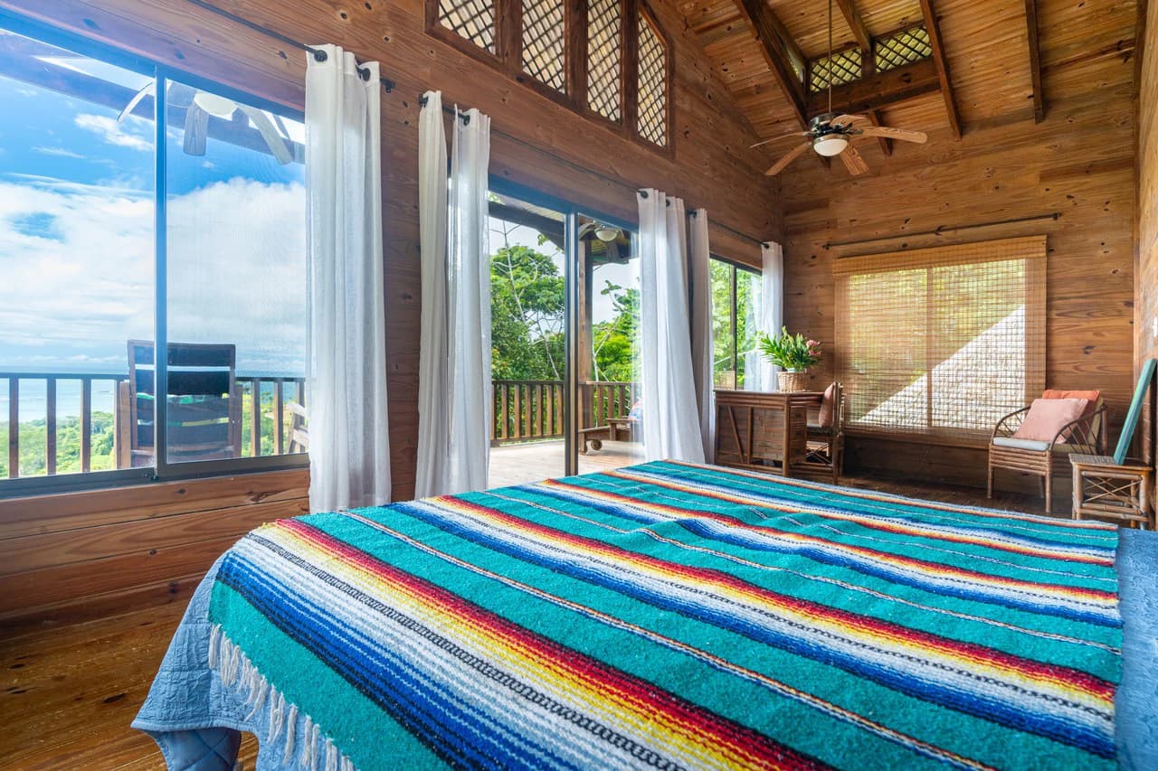 VILLA KRISTINA MARIA - 3.84 ACRES - PERLA DE BALLENA ESTATES: Mountain House For Sale in Bahía Ballena - photo 36