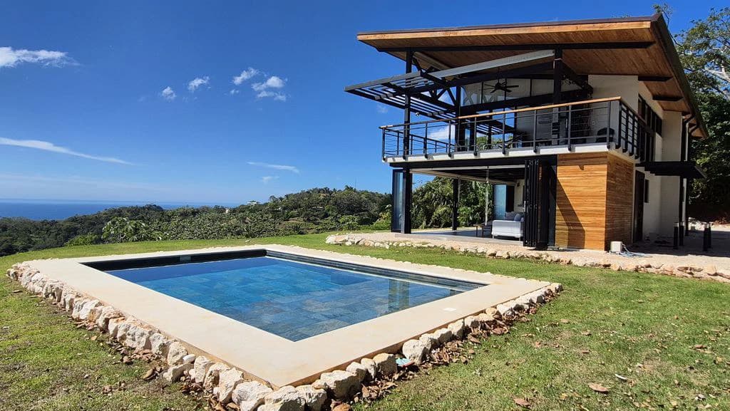 Casa Pacifica: Contemporary Home with Spectacular Ocean View - Pool and Jacuzzi - photo 10