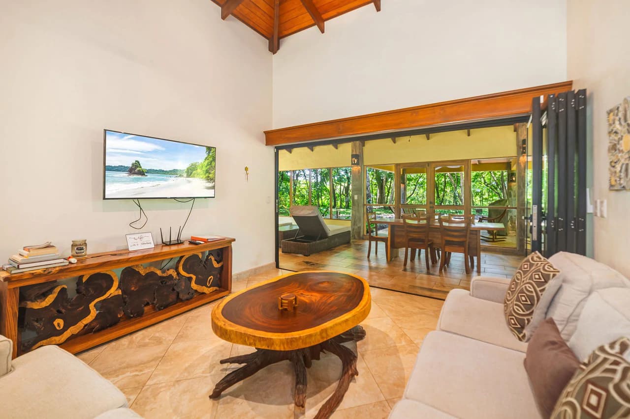 Casa de Paz: Turnkey 2BR Home in Ecological Gated Community - photo 25