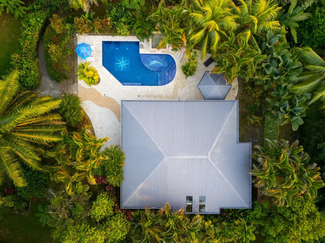 Sirena House: Development Opportunity