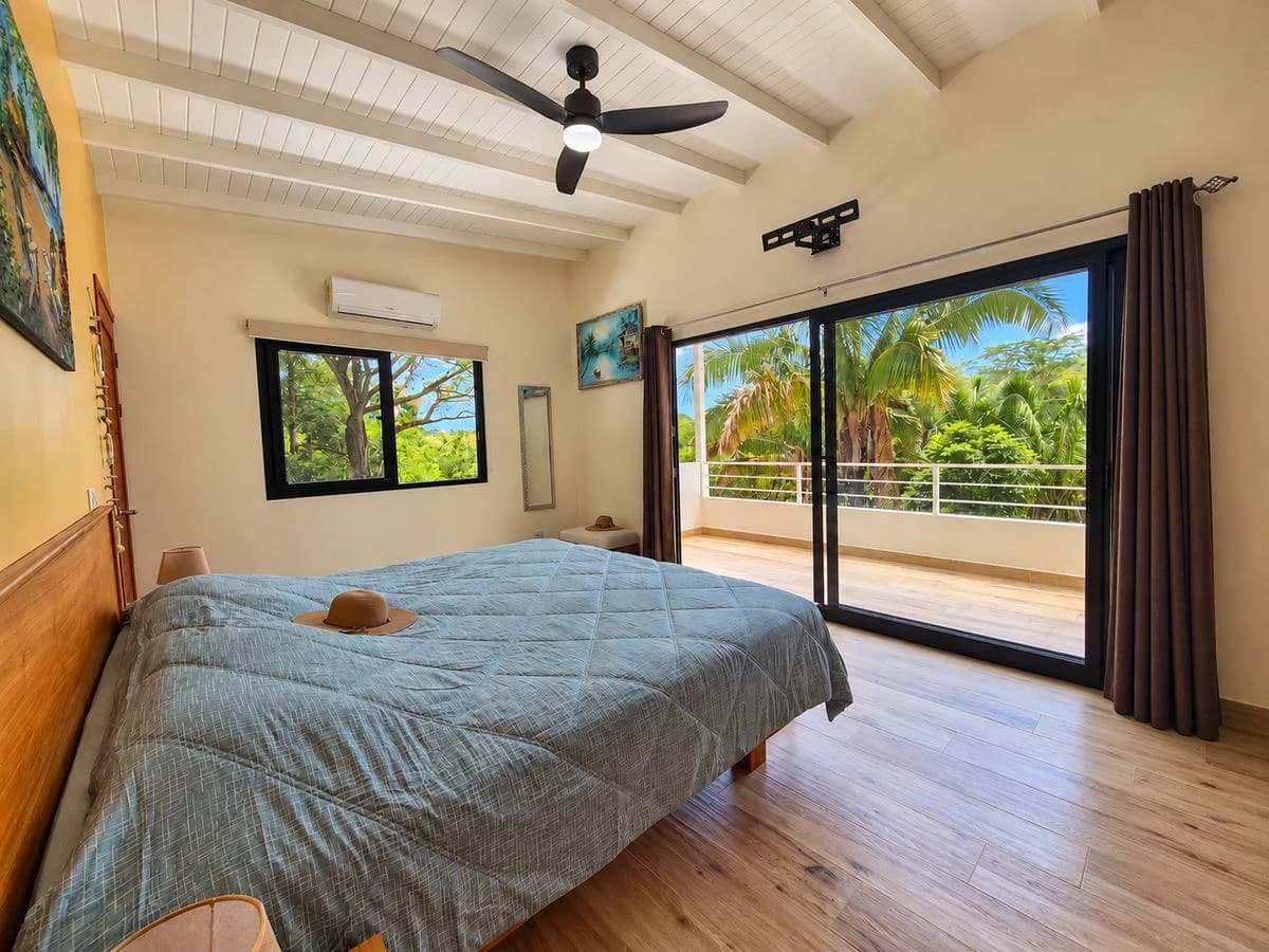 Casa Selva Serena: 3-Bedroom home & Guest Unit | A Rare Tropical Setting Just Minutes from Sámara Beach - photo 14