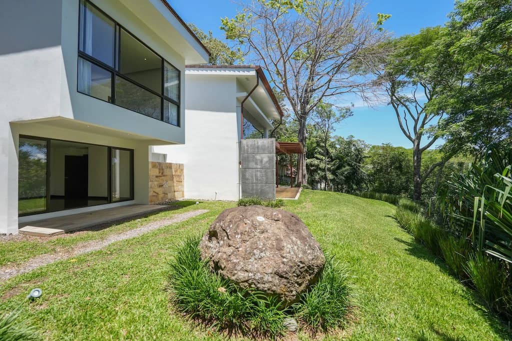House For Sale in Piedades - photo 33