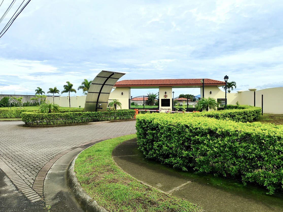 Venta de Lote Residencial en Santo Domingo de Heredia: Exclusive Residencial Durango - photo 16