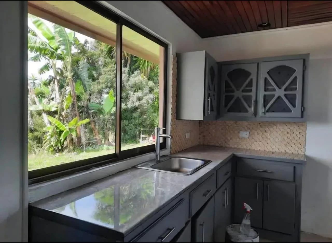 House for Sale, Located in San Vito: Beautiful house for sale in the quiet area of San Vito - photo 3