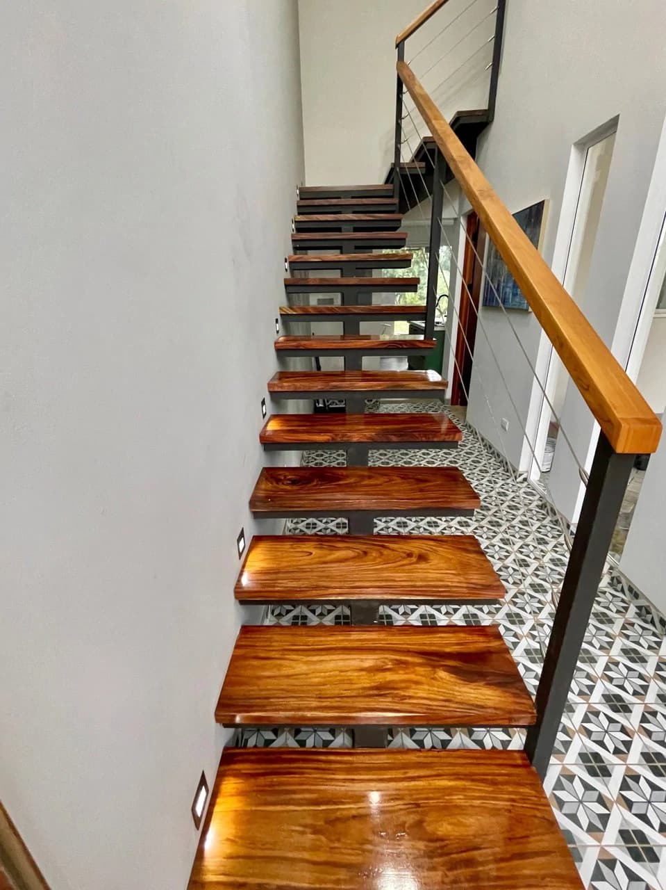 0.17 ACRES – 3 Bedrooms, Brand New Luxury Home in Uvita, Minutes From Beaches and Services, Wooded Lot, Year Round Stream, Private And Fully Furnished, Ready to Move!!! - photo 25