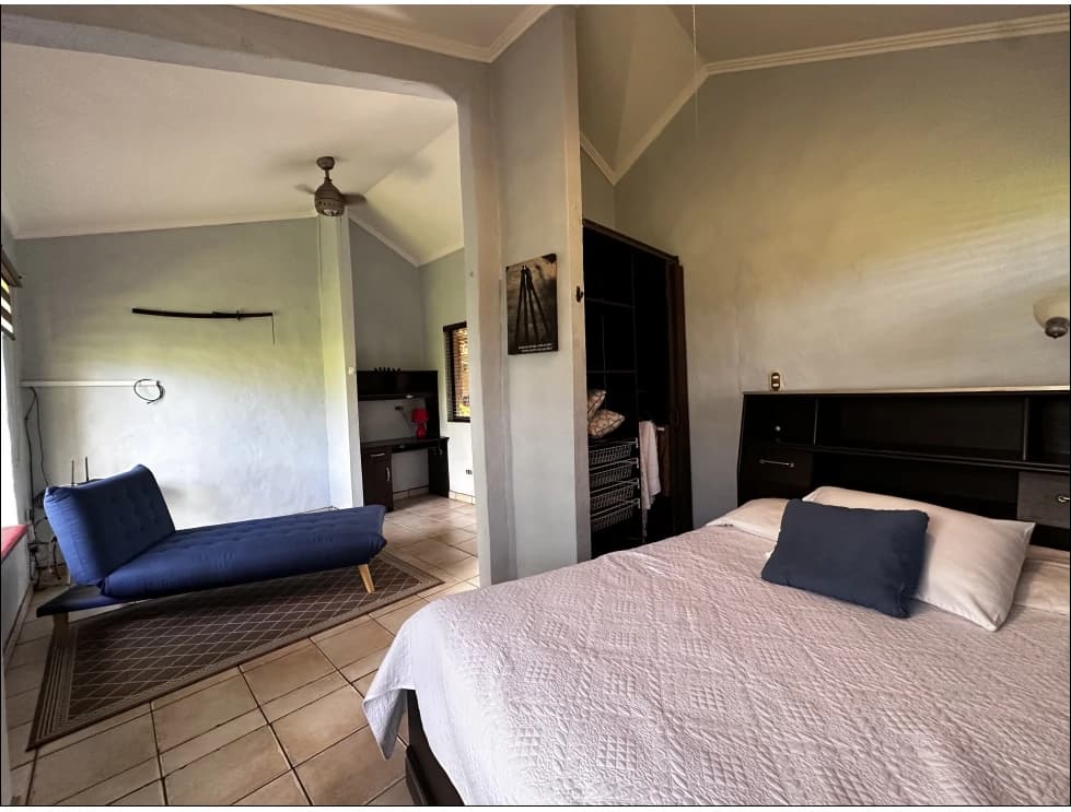 Casa de Luz in Pozos, Santa Ana: Discover Casa de Luz: your refuge in the midst of chaos! - photo 20