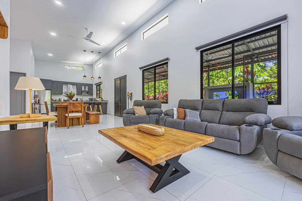 Mountain House For Sale in Cinco Ventanas - photo 37