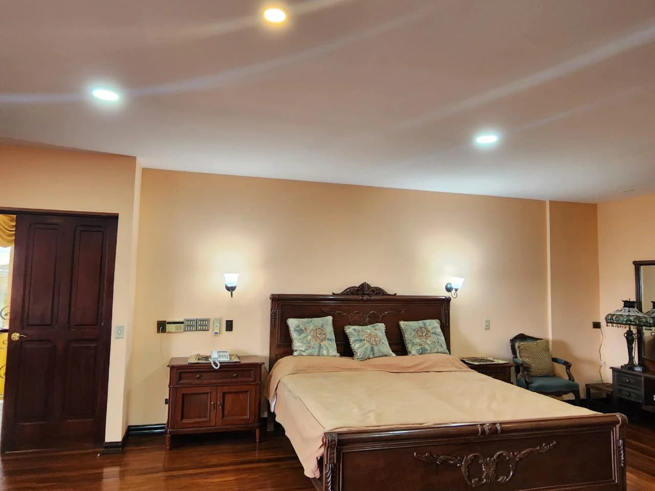 Villa For Sale in San Luis - photo 37
