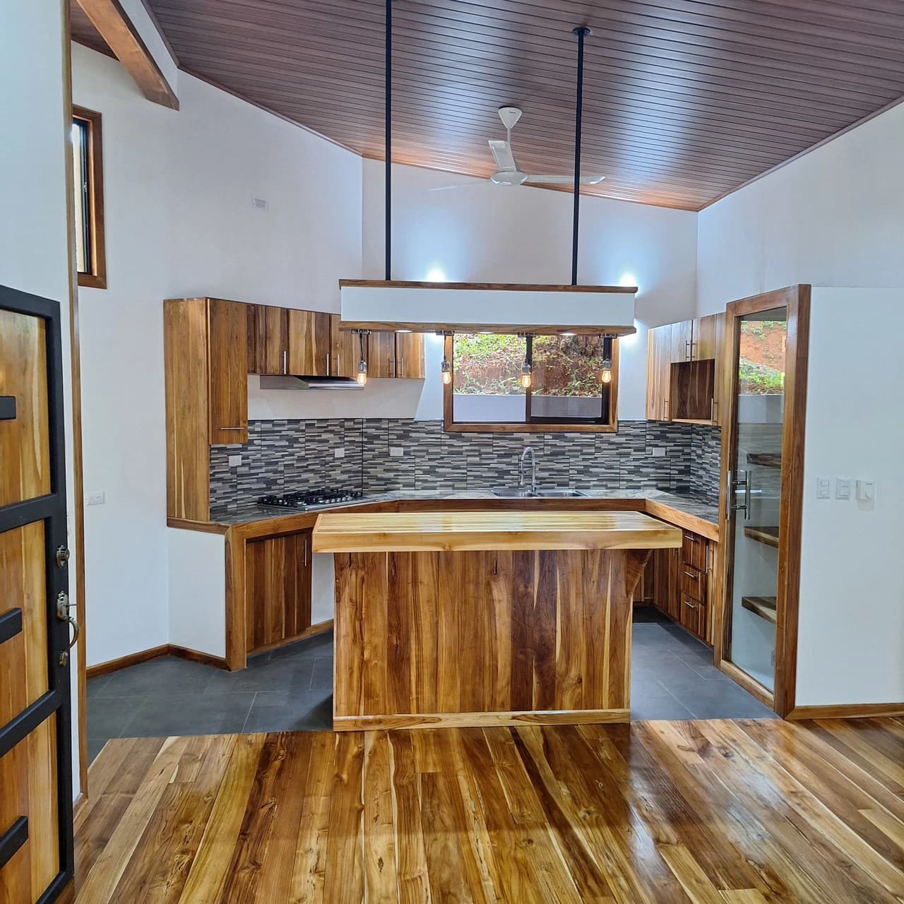 Casa Armonia: Affordable Home For Sale in Platanillo - photo 15