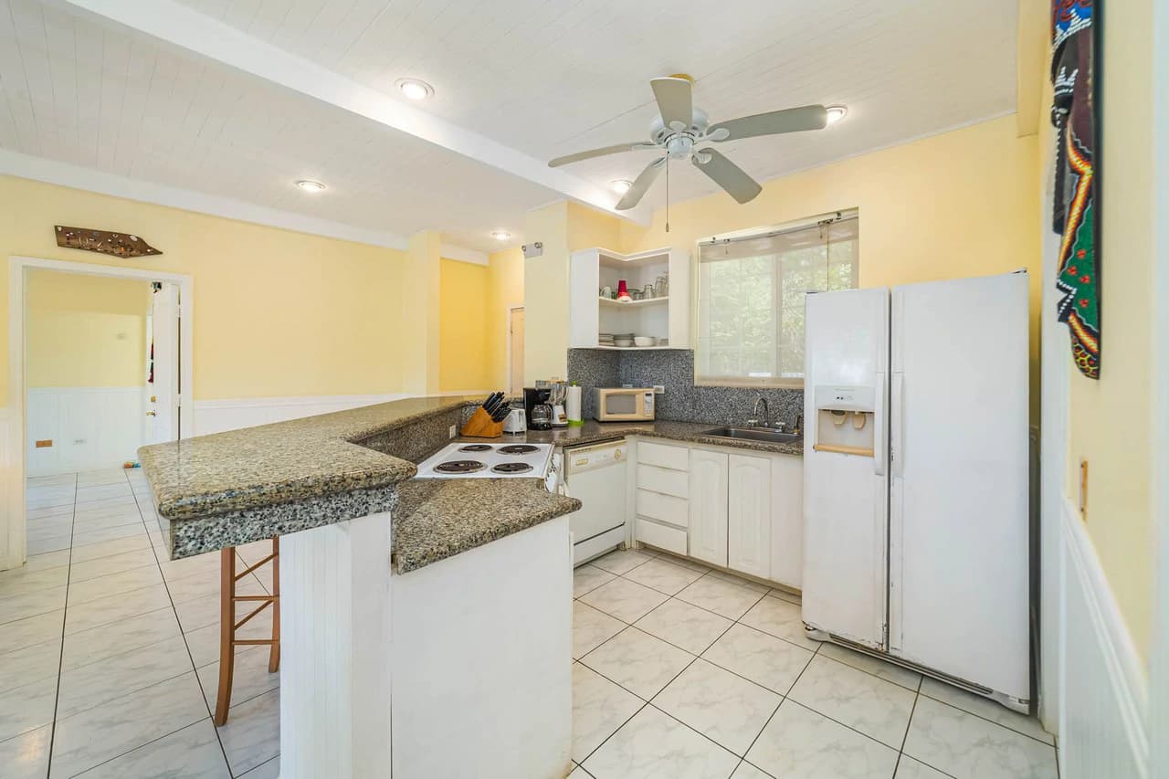 The Sanctuary #3: Ocean View Seaside Condo - photo 12