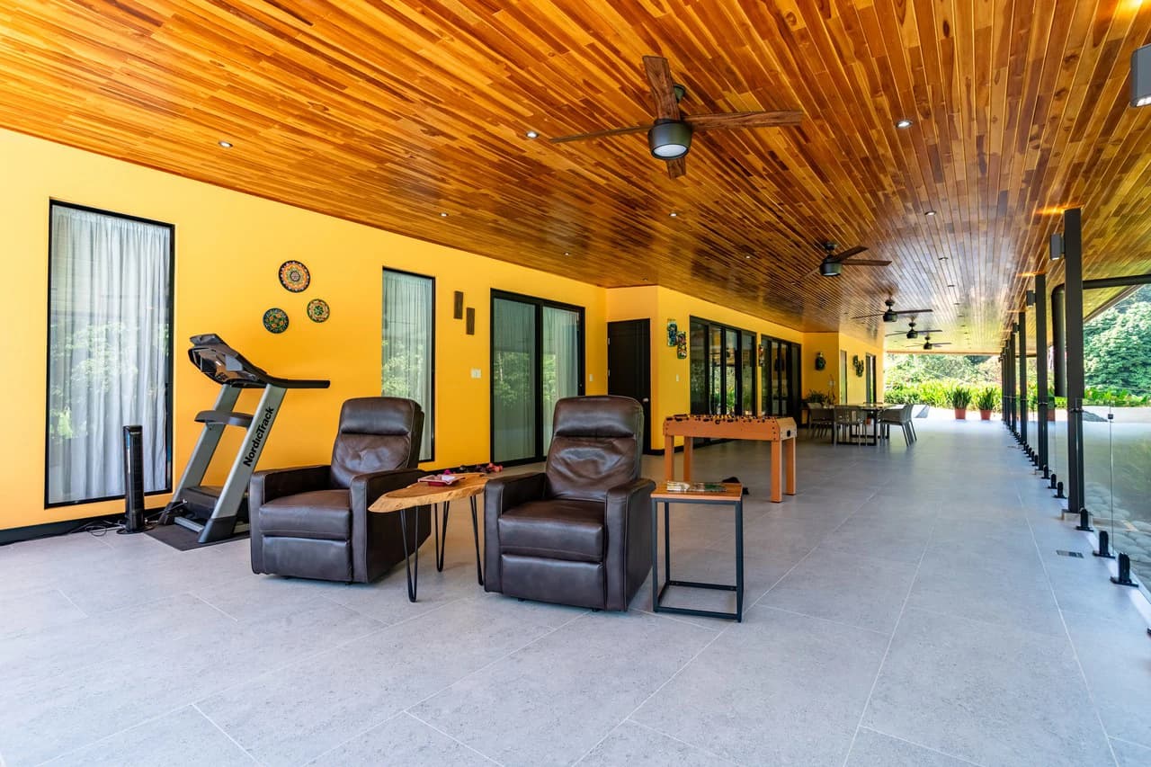 Custom Built Luxury Retreat with Guest Villas in Ojochal - photo 22
