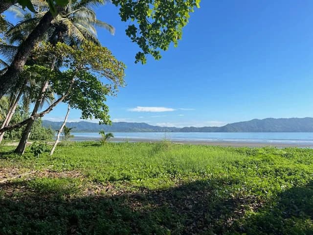 $439,950 USD Rare Titled Beachfront Lot in Playa Tambor - photo 6